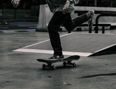 WTT大满贯四强战激情夜！樊振东里突外投，波尔图血战曼联