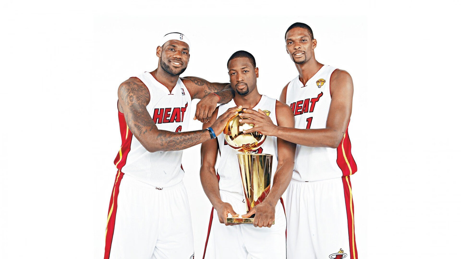 温网转会风云：本菲卡盯上锋线强援，武磊或成交易筹码